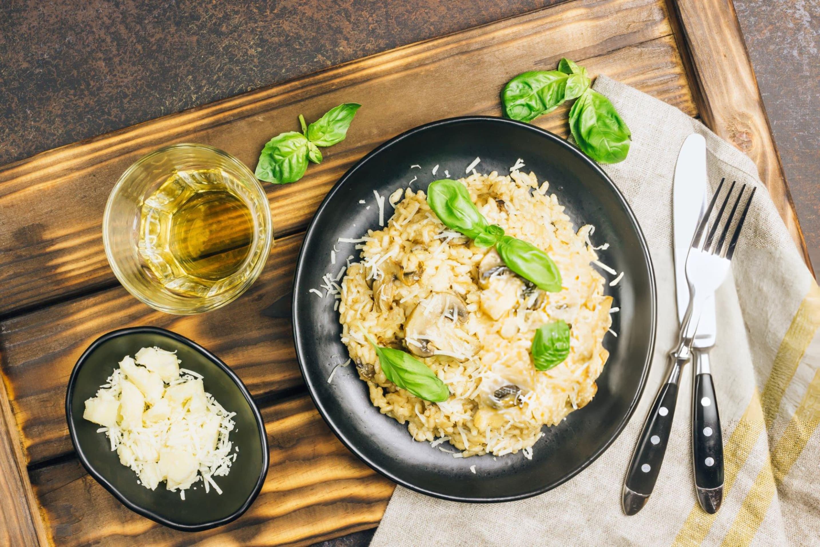 Rice Wine Mushroom Sauce Pasta