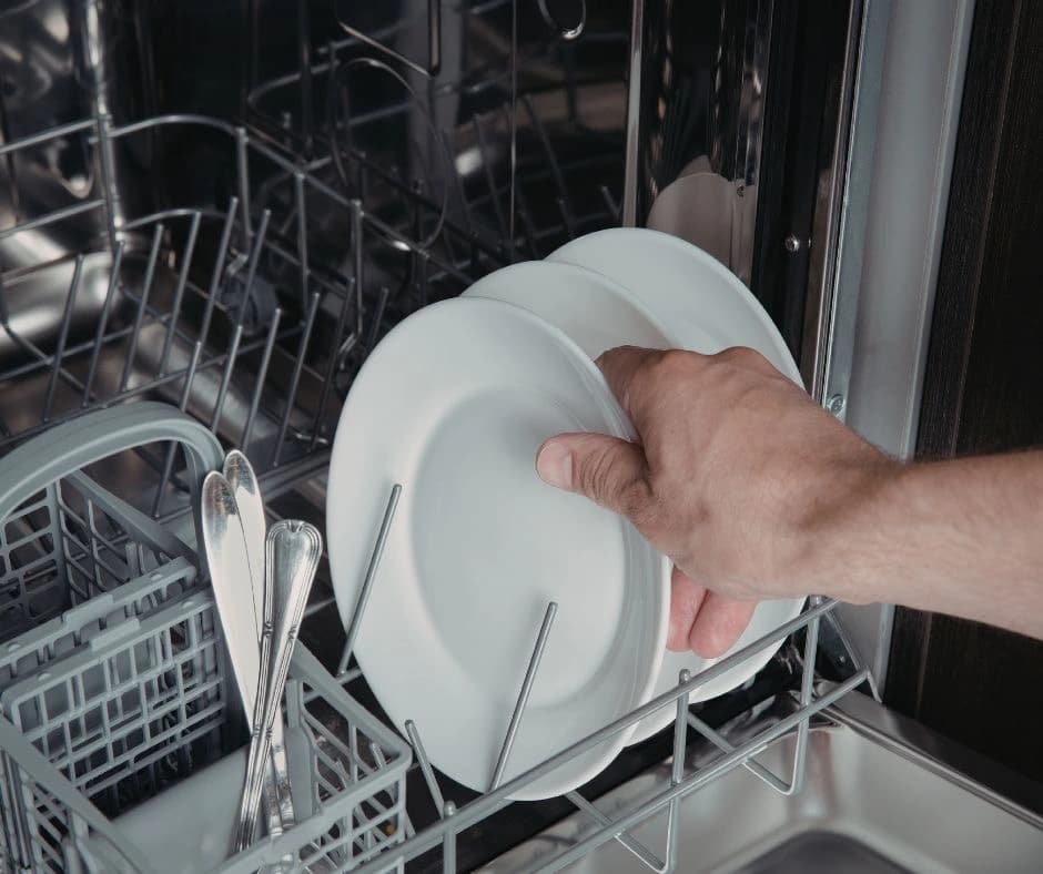 is it ok to leave dishes in the dishwasher overnight
