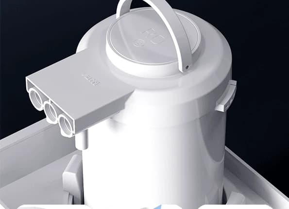 The WDHG01 with its top cover off and a filter exposed
